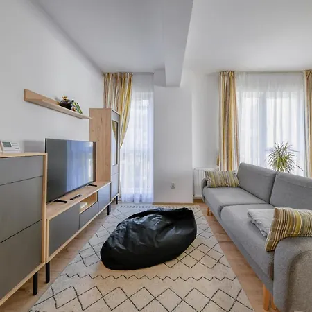 Apartment Yellow Oasis Cluj-Napoca